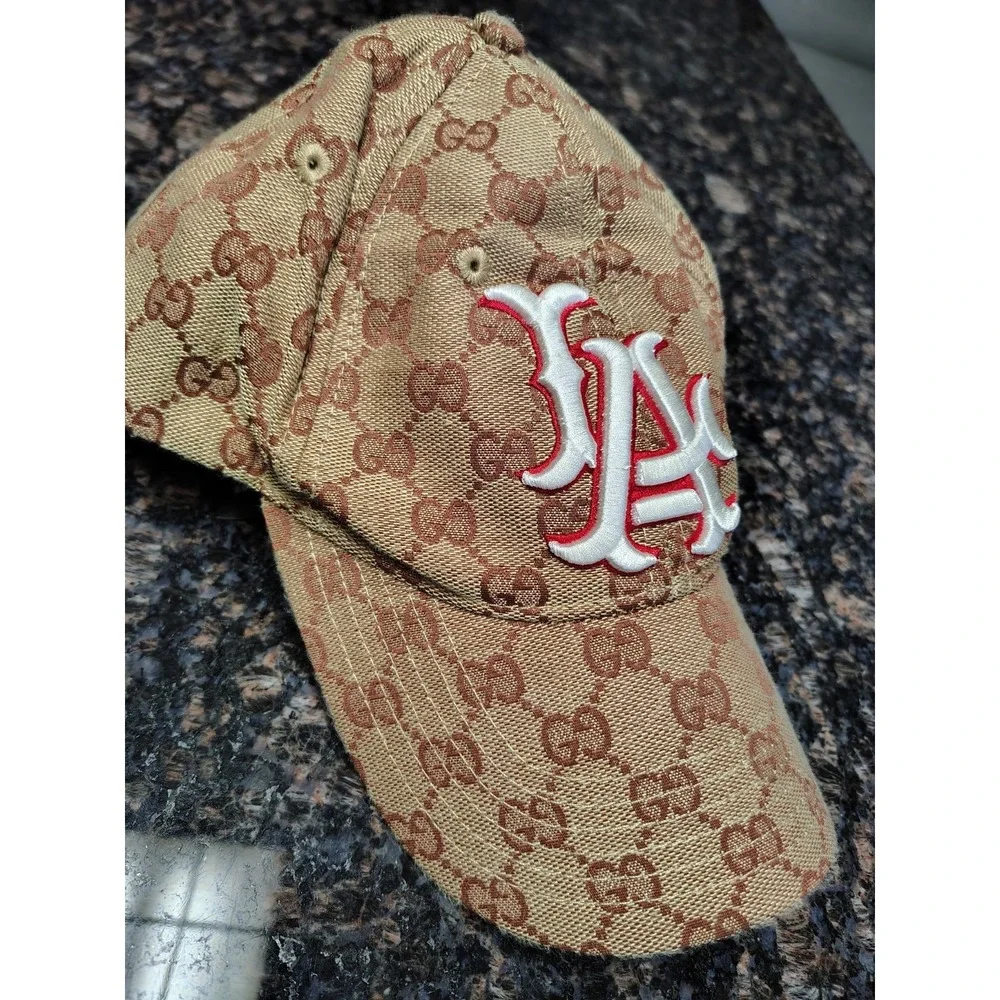 Gucci unique baseball cap